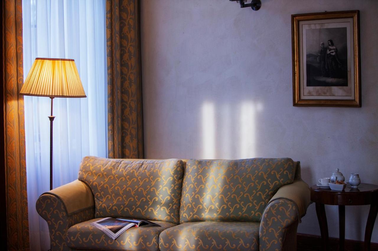 Hotel Villa Giona San Pietro in Cariano Zewnętrze zdjęcie